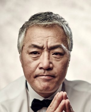 Kyung Young Lee