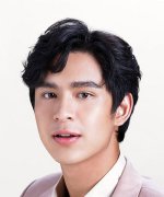 Donut Phattharapon Dejpongwaranon