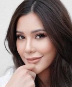 Toey Kanyakorn Pinij