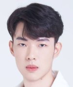Boom Yanapat Wongsrinant