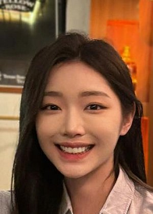 Kang Yoon Jung