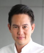 Man  Supakit Tungtatsawat