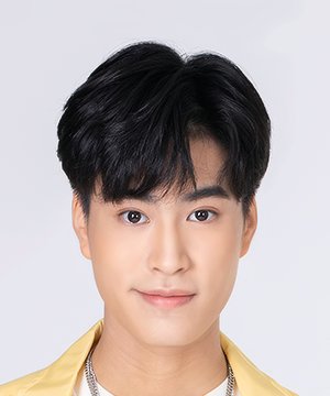 Gemini Norawit Titicharoenrak (เจมีไนน์ นรวิชญ์ ฐิติเจริญรักษ์