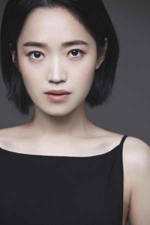 Eun Jo Lee
