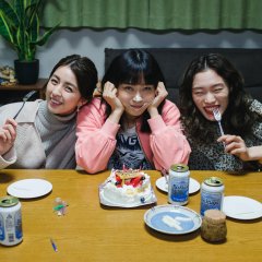 The Ex-idol, Stuck in Life, Decided to Live with a Complete Stranger Japanese Movie photo