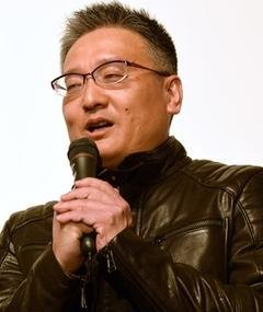 Kenichiro Nikhiumi