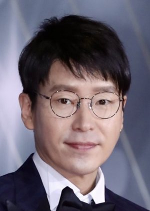 Uhm Ki Joon in The Penthouse 2: War in Life Korean Drama (2021)