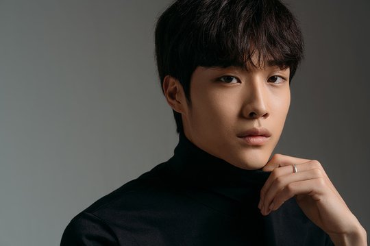 Ли чон вон. Lee Jong-won (actor, born 1994).