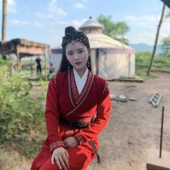 A Female Student Arrives at the Imperial College Chinese Drama photo