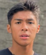 Michael Ver Comaling