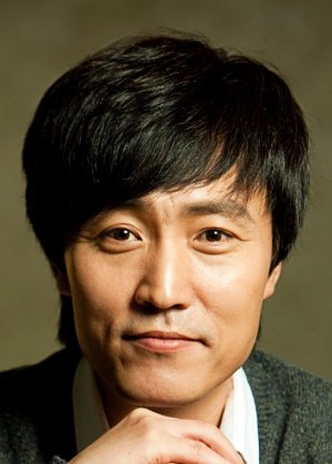 Uhm Hyo Sub in Youth of May Korean Drama (2021)