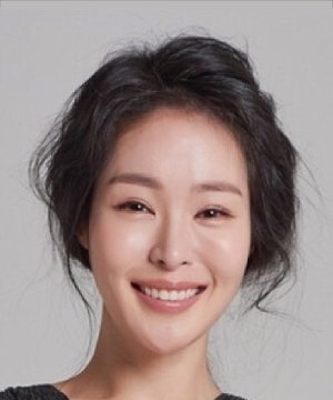 Yoon Hee Jang