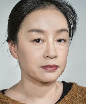 Eun Mi Lee