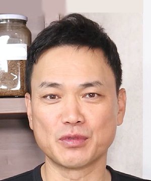 Ki Hoon Hong