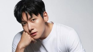 Ji Chang Wook Recalls His Tough Childhood, and Pays Gratitude to His Mother:"She is my driving force