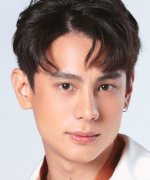 Bank Artit Tangwiboonpanit