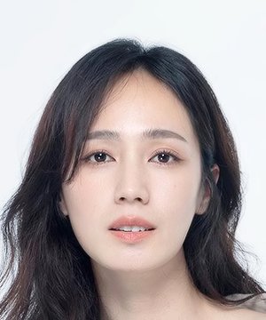 Esther Huang