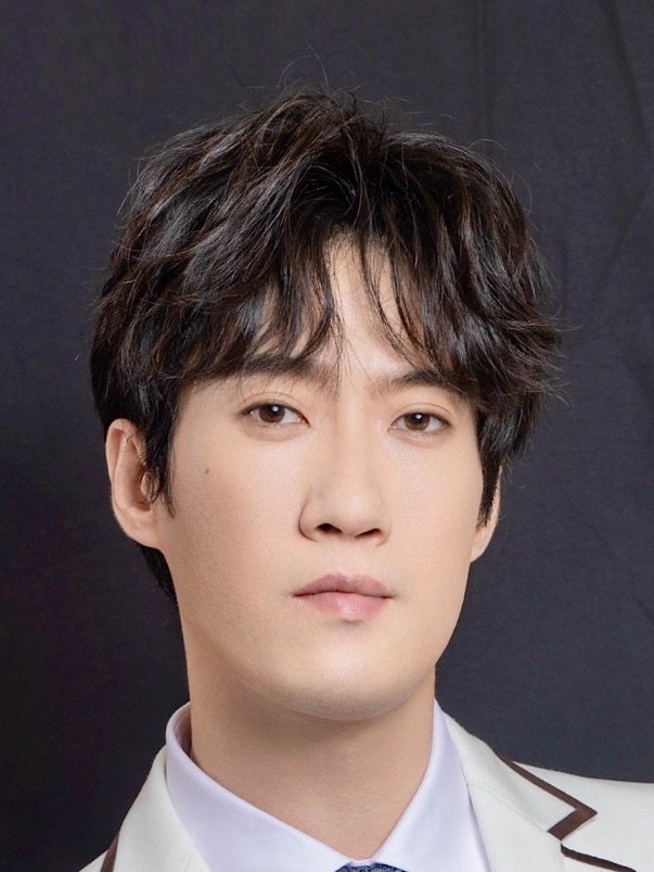 Chang Yuan (常远) - Mydramalist