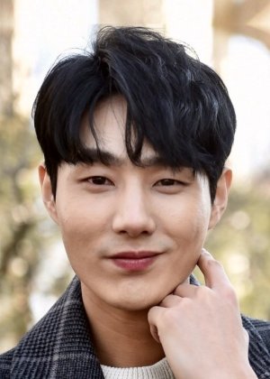 Yang Hak Jin in Heartbeat Broadcasting Accident Korean Drama (2021)