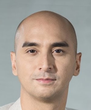 Athit Anwar