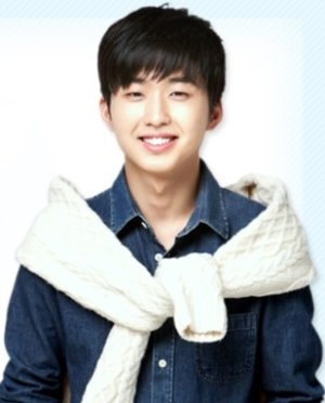 Kim Dae Sung Fotoğraf