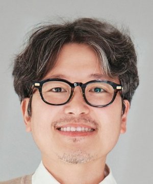 Do Yoon Lee