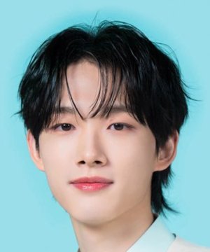 Yun Sung Lee
