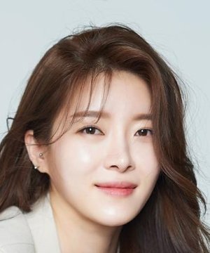 Hyo Jin Hwang