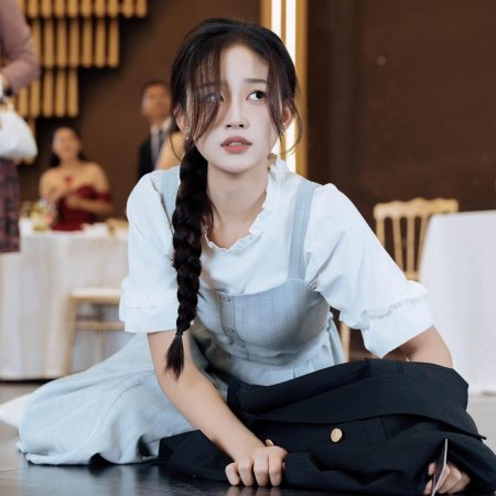 Tuan Chong Qian Jin Sha Feng Le (2024)