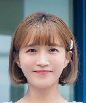 Cho Hee Lee