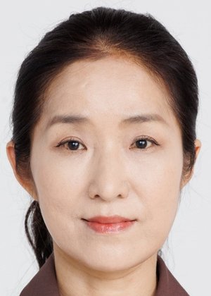 Lee Myung Hee