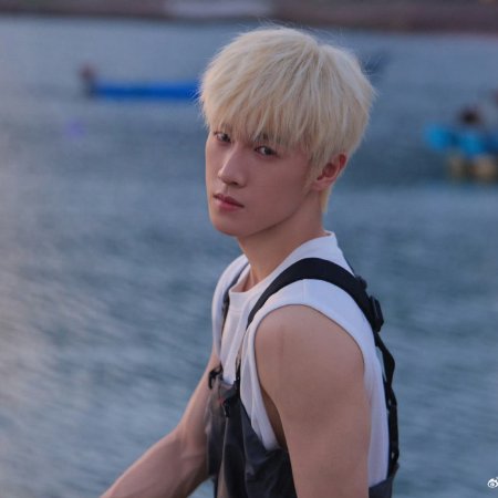 Dazzling (2026)
