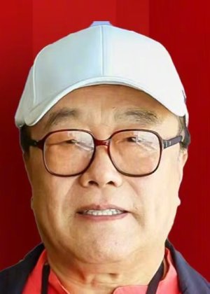 Han Zhi Jun in A Beautiful Neighbour Chinese Movie