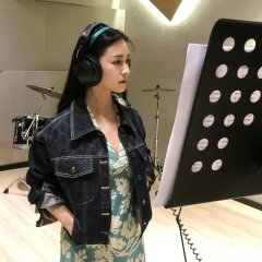 Shen Yue photo