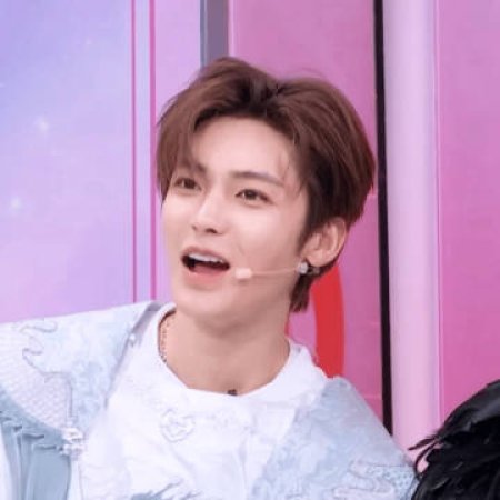 Hello, Saturday 2025 (2025)