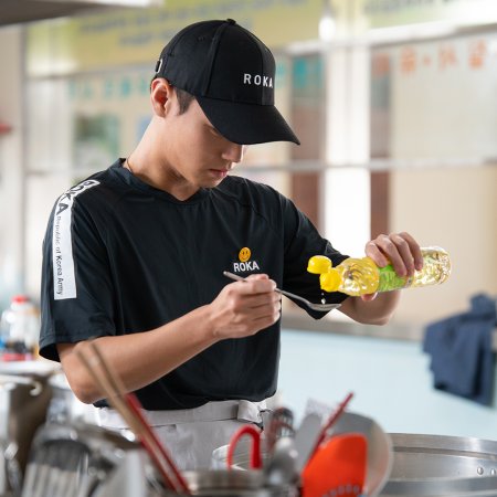 The Legend of Kitchen Soldier (2026)