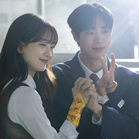 Head over Heels: Behind the Scenes (2025)