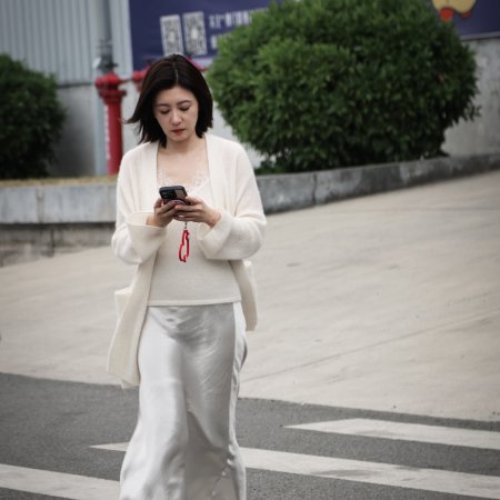 Dahlia Will Bloom All the Time ()