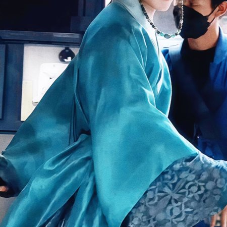 Liang Chen Mei Jin ()