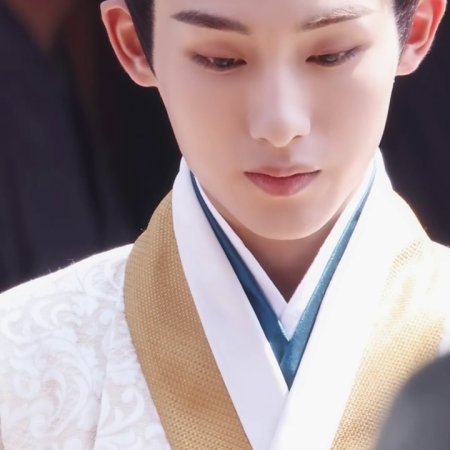 Liang Chen Mei Jin ()