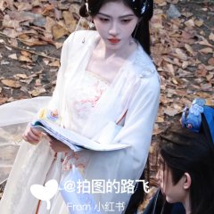 Ju Jing Yi photo
