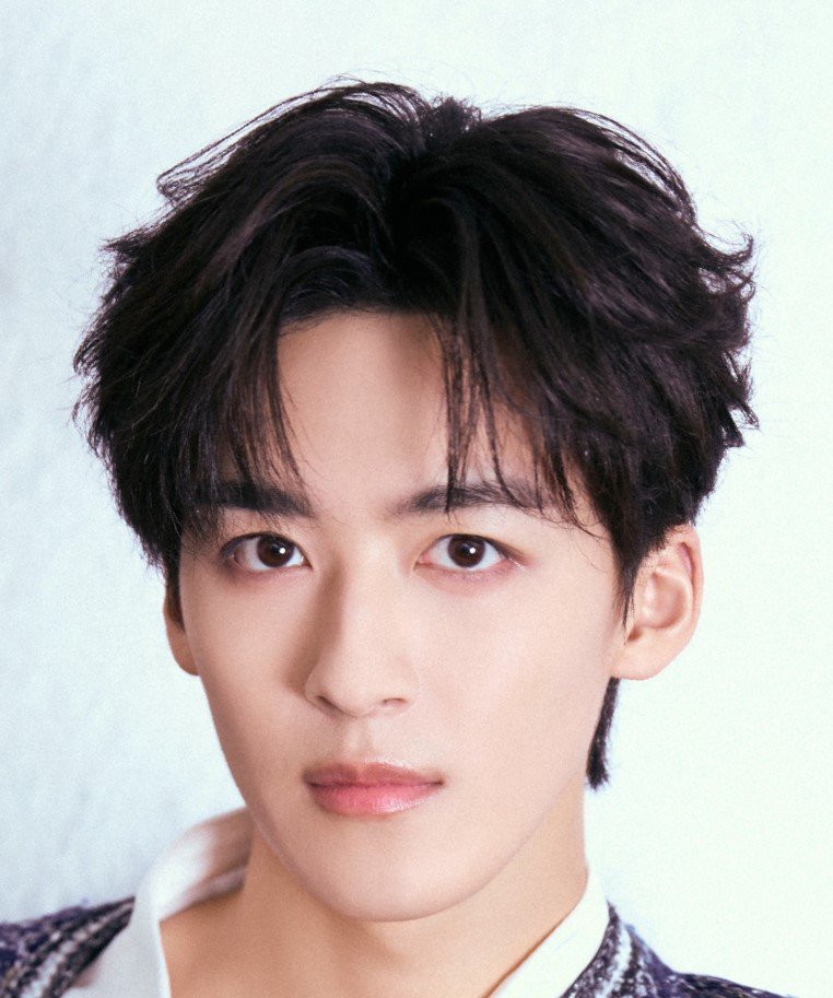 Yi Ning Xu