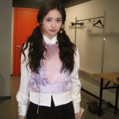 Shen Yue photo