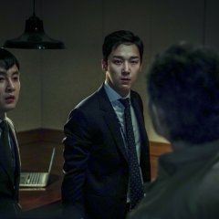 Yoon Jong Hoon photo
