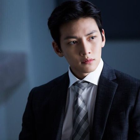 Suspicious Partner (2017)