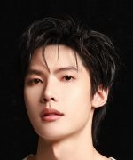 Tang Bi De