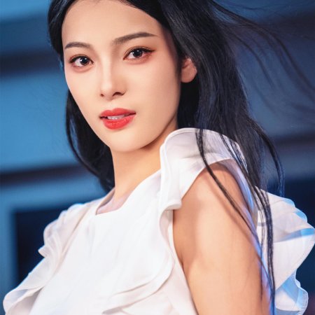 Wang Lian Shi Bai Hou Wo Cheng Le Quan Wang De Bai Yue Guang (2025)