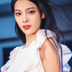 Wang Lian Shi Bai Hou Wo Cheng Le Quan Wang De Bai Yue Guang Chinese Drama(2025) photo