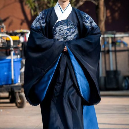 Reborn of the Rightful ()