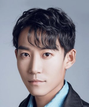 Feng Ming Huang